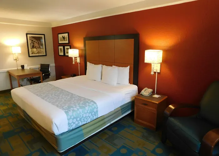 Hotel Western - O'hare Nw 3*