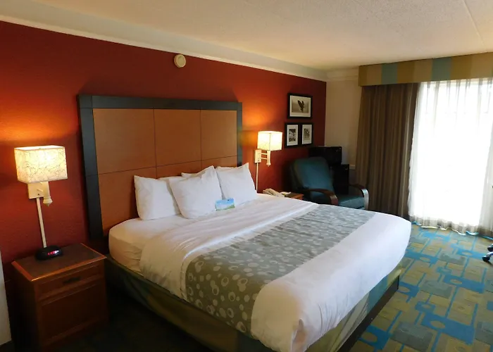 Hotel Western - O'hare Nw