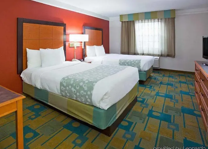 Hotel Western - O'hare Nw 3*